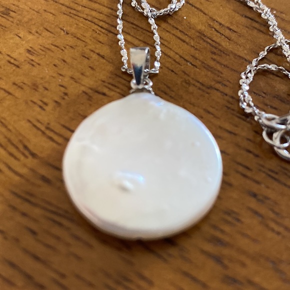 Freshwater Pearl Sterling silver Necklace - Picture 2 of 3